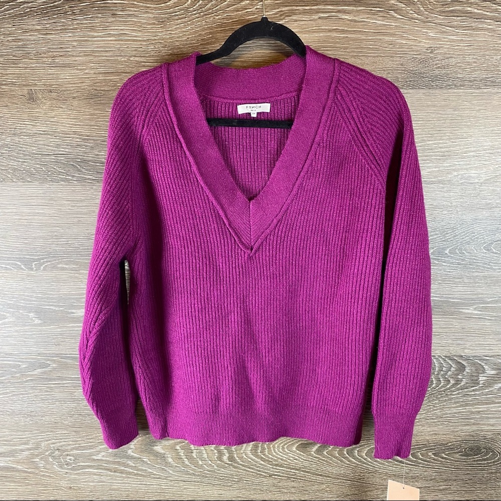 Frnch Paris Fuchsia Vneck Sweater NWT